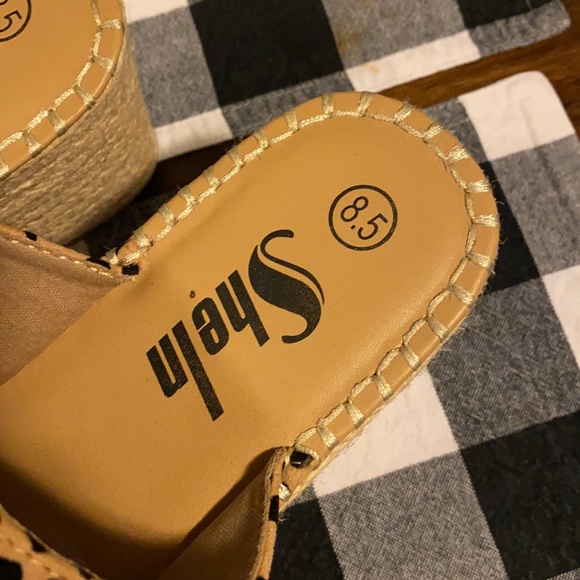 Platform wedges - Picture 2 of 4